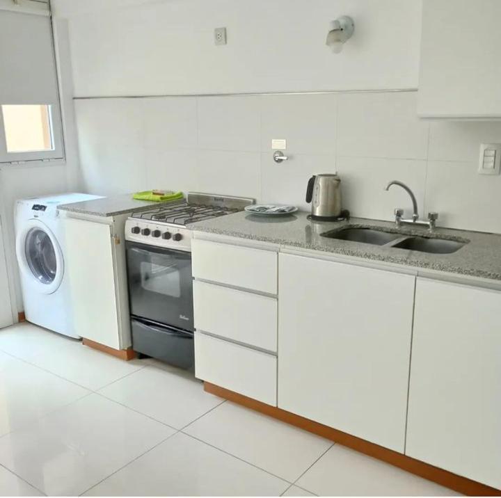 Alvarado 50 Bahía Blanca Exterior foto