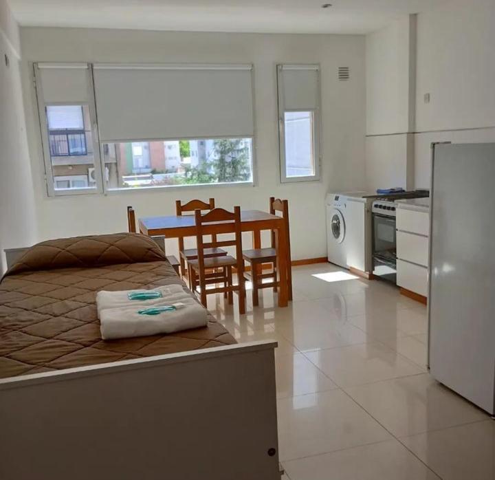 Alvarado 50 Bahía Blanca Exterior foto